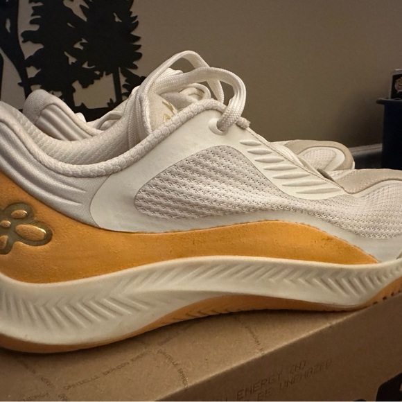 Danielle Brandon RAD shoes - Picture 3 of 12